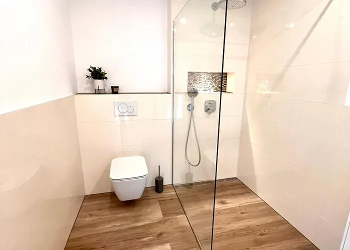 Sehr Schoenes Und Moebliertes * Gummersbach