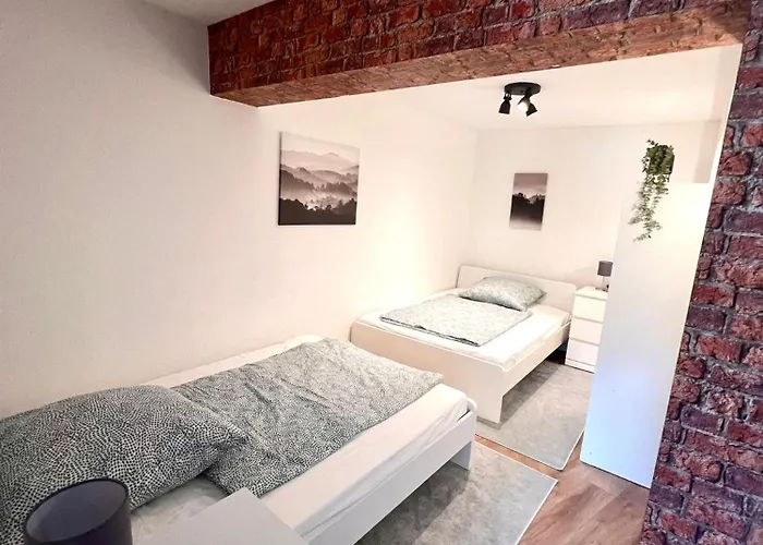 Sehr Schoenes Und Moebliertes * Gummersbach